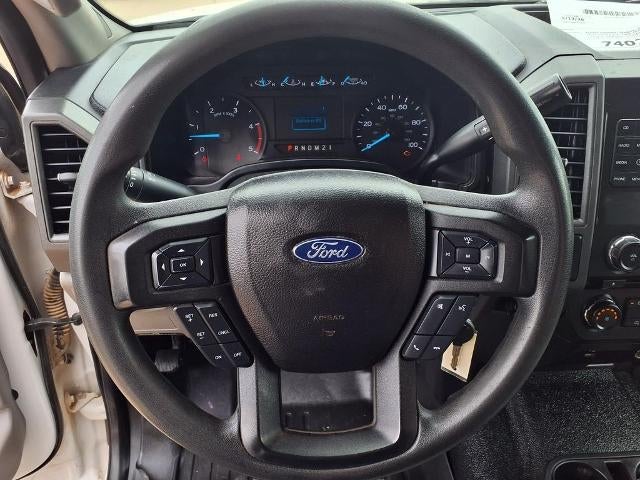 2017 Ford Super Duty F-250 SRW XL 4WD Crew Cab 6.75' Box