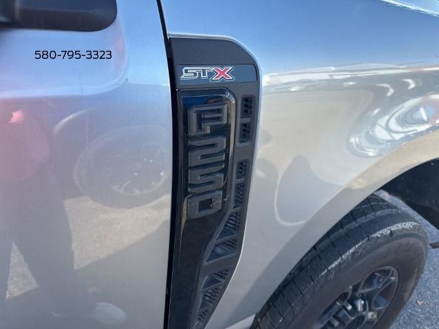 2023 Ford Super Duty F-250 SRW XL 4WD Crew Cab 6.75' Box