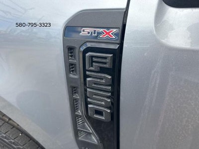 2023 Ford Super Duty F-250 SRW XL 4WD Crew Cab 6.75' Box