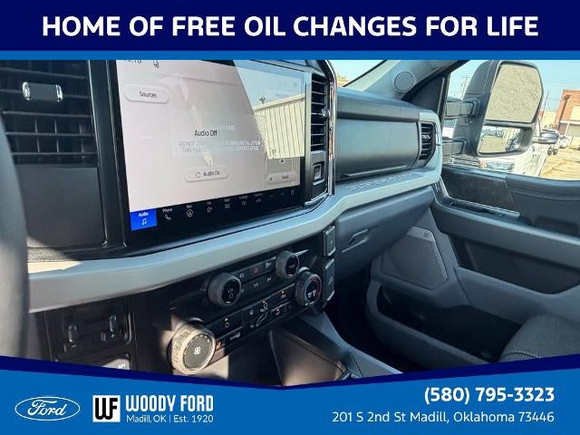 2027 Ford Super Duty F-250 SRW XL 4WD Crew Cab 6.75' Box