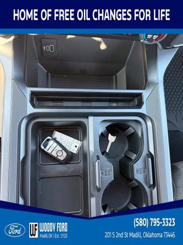 2027 Ford Super Duty F-250 SRW XL 4WD Crew Cab 6.75' Box