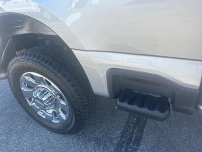2024 Ford Super Duty F-250 SRW LARIAT 4WD Crew Cab 6.75' Box