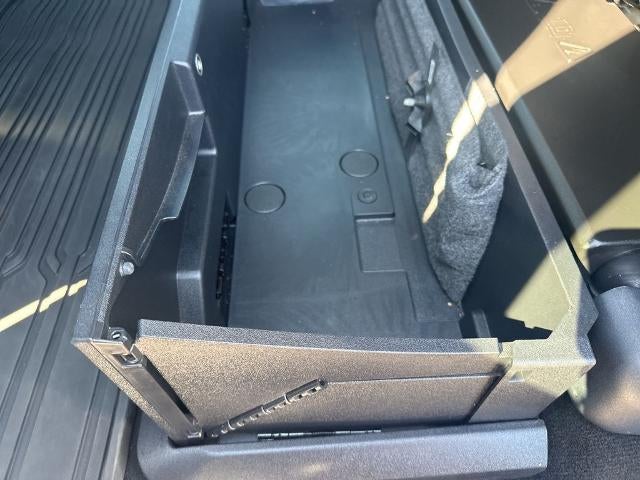 2024 Ford Super Duty F-250 SRW LARIAT 4WD Crew Cab 6.75' Box