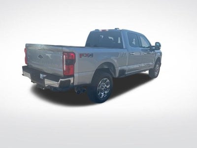 2024 Ford Super Duty F-250 SRW LARIAT 4WD Crew Cab 6.75' Box