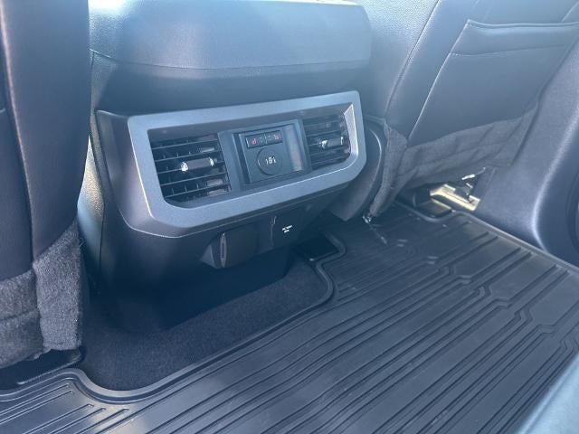 2024 Ford Super Duty F-250 SRW LARIAT 4WD Crew Cab 6.75' Box