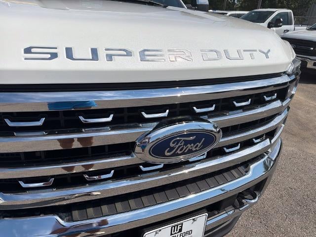 2024 Ford Super Duty F-250 SRW LARIAT 4WD Crew Cab 6.75' Box