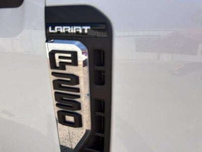 2024 Ford Super Duty F-250 SRW LARIAT 4WD Crew Cab 6.75' Box
