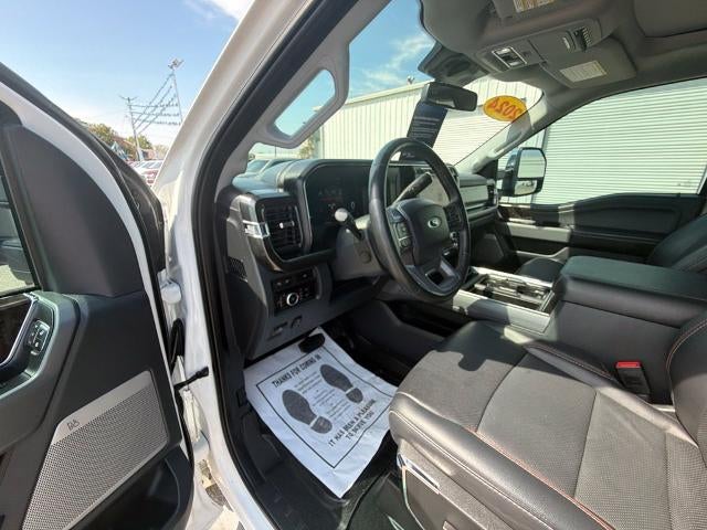 2024 Ford Super Duty F-250 SRW LARIAT 4WD Crew Cab 6.75' Box