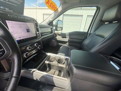 2024 Ford Super Duty F-250 SRW LARIAT 4WD Crew Cab 6.75' Box