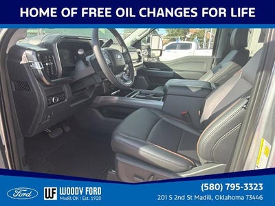 2027 Ford Super Duty F-250 SRW LARIAT 4WD Crew Cab 6.75' Box