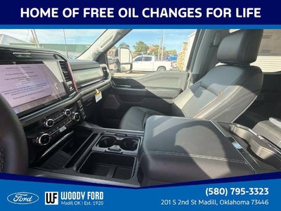 2027 Ford Super Duty F-250 SRW LARIAT 4WD Crew Cab 6.75' Box