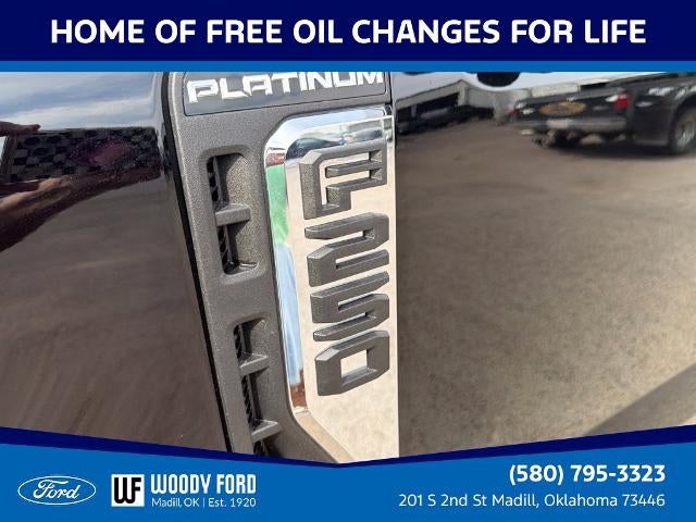 2027 Ford Super Duty F-250 SRW Platinum 4WD Crew Cab 6.75' Box