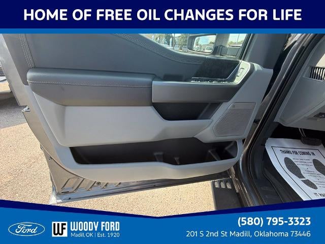 2027 Ford Super Duty F-250 SRW XLT 4WD Crew Cab 6.75' Box