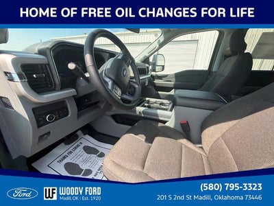 2027 Ford Super Duty F-250 SRW XLT 4WD Crew Cab 6.75' Box
