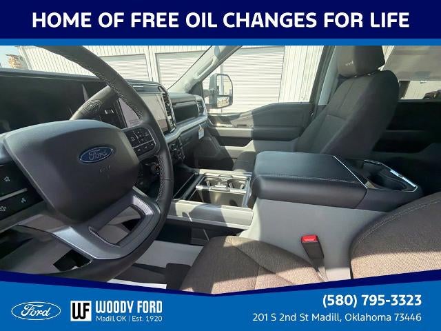2027 Ford Super Duty F-250 SRW XLT 4WD Crew Cab 6.75' Box