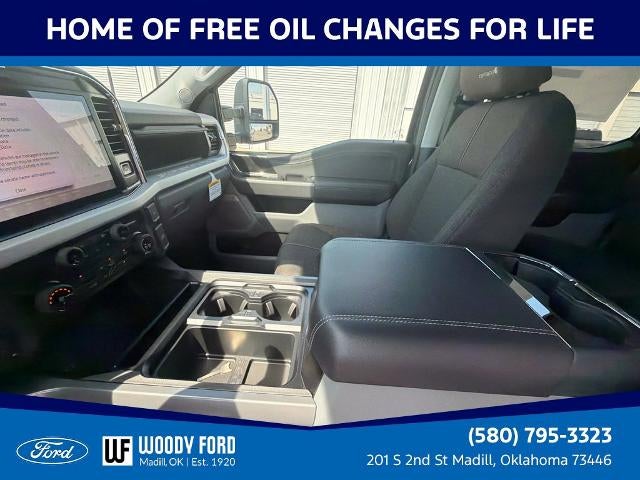 2027 Ford Super Duty F-250 SRW XLT 4WD Crew Cab 6.75' Box