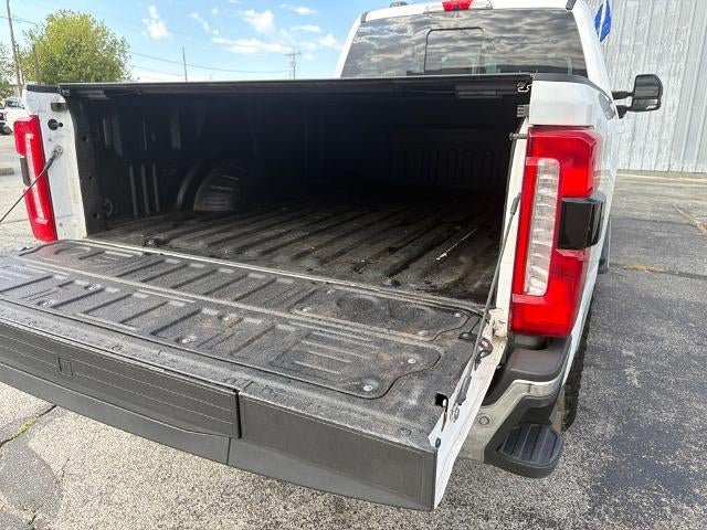 2023 Ford Super Duty F-250 SRW LARIAT 4WD Crew Cab 6.75' Box