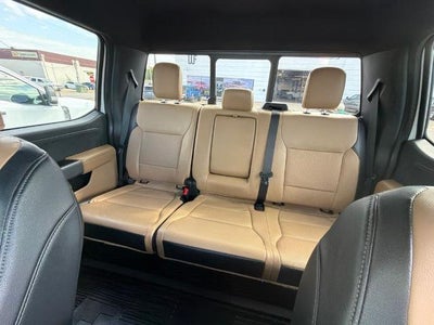 2023 Ford Super Duty F-250 SRW LARIAT 4WD Crew Cab 6.75' Box