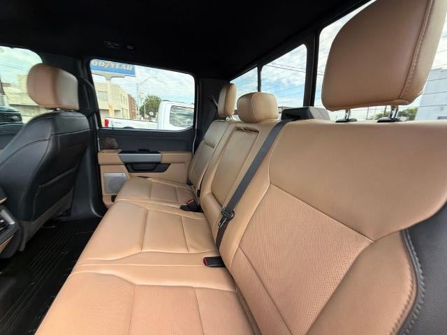 2023 Ford Super Duty F-250 SRW LARIAT 4WD Crew Cab 6.75' Box