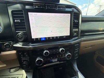 2023 Ford Super Duty F-250 SRW LARIAT 4WD Crew Cab 6.75' Box