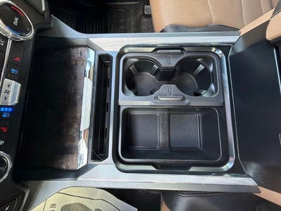 2023 Ford Super Duty F-250 SRW LARIAT 4WD Crew Cab 6.75' Box