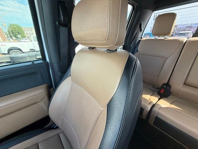 2023 Ford Super Duty F-250 SRW LARIAT 4WD Crew Cab 6.75' Box