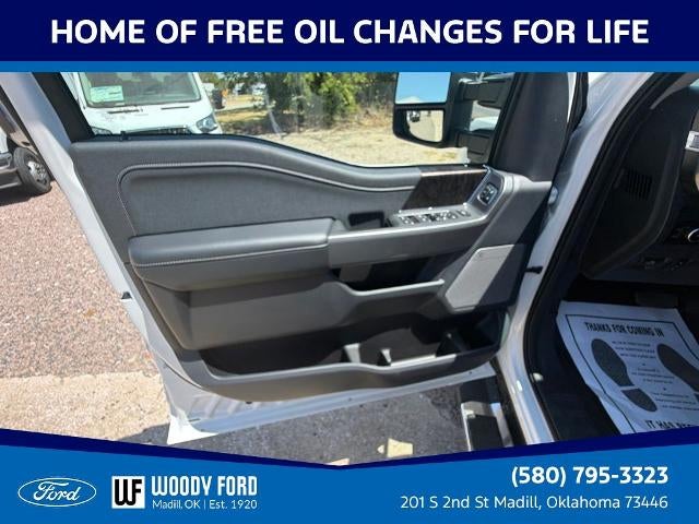 2026 Ford Super Duty F-250 SRW LARIAT 4WD Crew Cab 6.75' Box