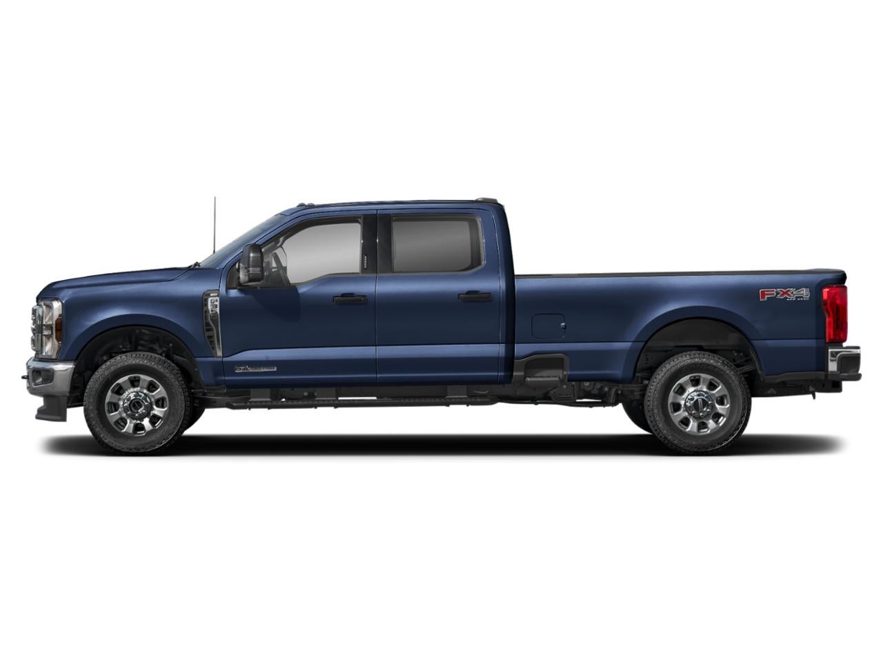 2027 Ford Super Duty F-350 SRW XLT 4WD Crew Cab 6.75' Box