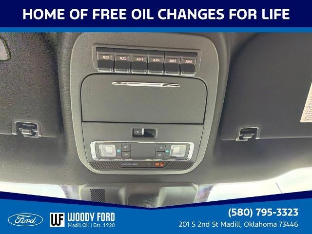 2026 Ford Super Duty F-350 SRW LARIAT 4WD Crew Cab 6.75' Box