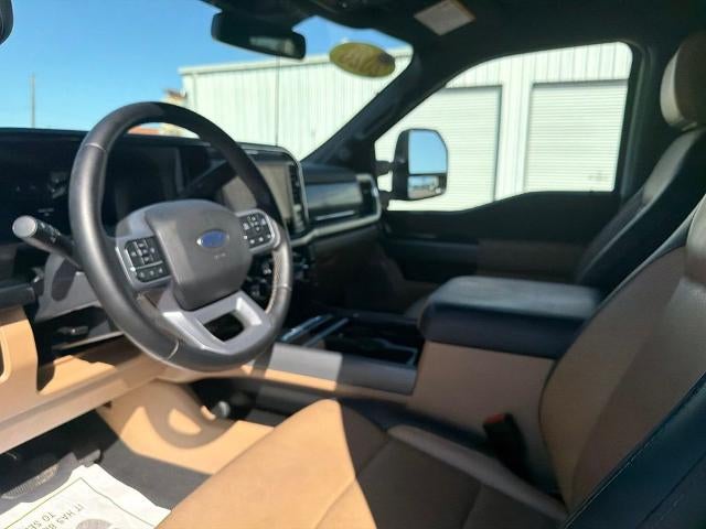2026 Ford Super Duty F-350 SRW LARIAT 4WD Crew Cab 6.75' Box