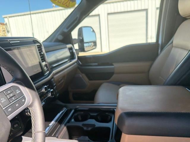 2026 Ford Super Duty F-350 SRW LARIAT 4WD Crew Cab 6.75' Box