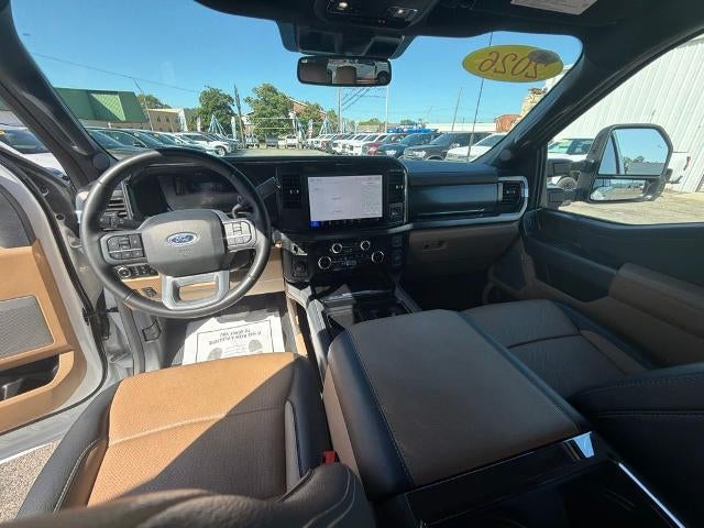2026 Ford Super Duty F-350 SRW LARIAT 4WD Crew Cab 6.75' Box
