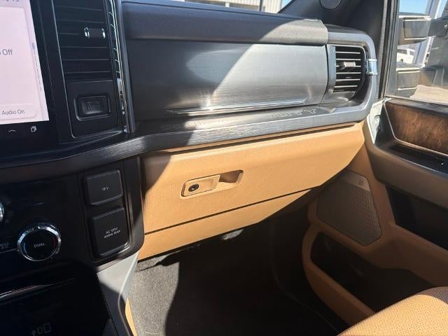 2026 Ford Super Duty F-350 SRW LARIAT 4WD Crew Cab 6.75' Box
