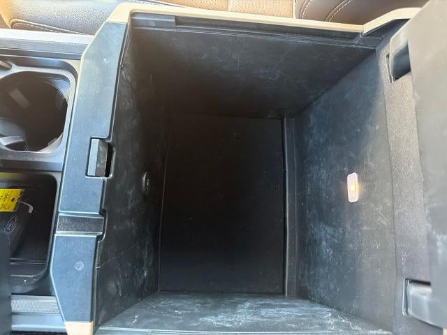2026 Ford Super Duty F-350 SRW LARIAT 4WD Crew Cab 6.75' Box