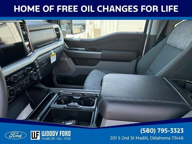 2026 Ford Super Duty F-350 SRW XLT 4WD Crew Cab 6.75' Box