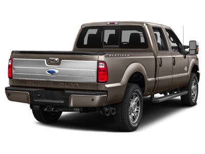 2015 Ford Super Duty F-350 SRW 4WD Crew Cab 6-3/4 Ft Box Lariat