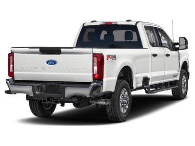2027 Ford Super Duty F-350 DRW XLT 4WD Crew Cab 8' Box