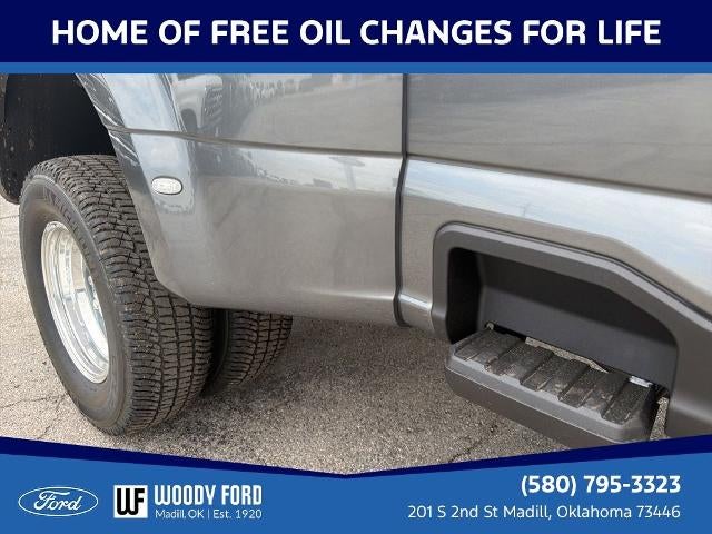 2026 Ford Super Duty F-350 DRW XL 4WD Crew Cab 8' Box