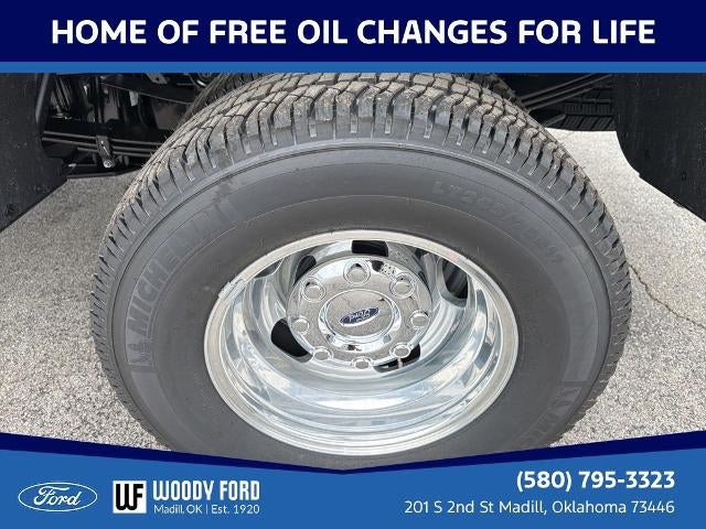 2026 Ford Super Duty F-350 DRW XL 4WD Crew Cab 8' Box