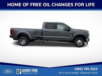 2026 Ford Super Duty F-350 DRW XL 4WD Crew Cab 8' Box