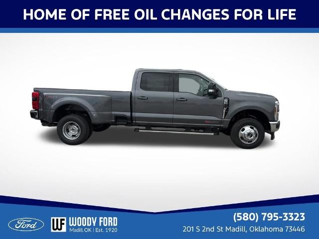 2026 Ford Super Duty F-350 DRW XL 4WD Crew Cab 8' Box