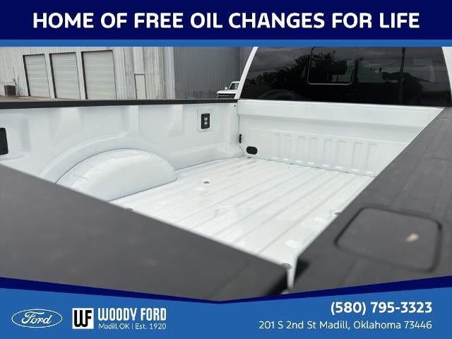 2026 Ford Super Duty F-350 DRW XL 4WD Crew Cab 8' Box