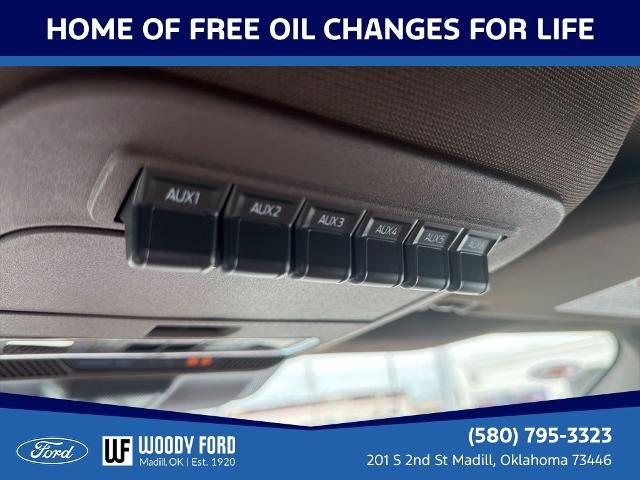 2026 Ford Super Duty F-350 DRW XL 4WD Crew Cab 8' Box