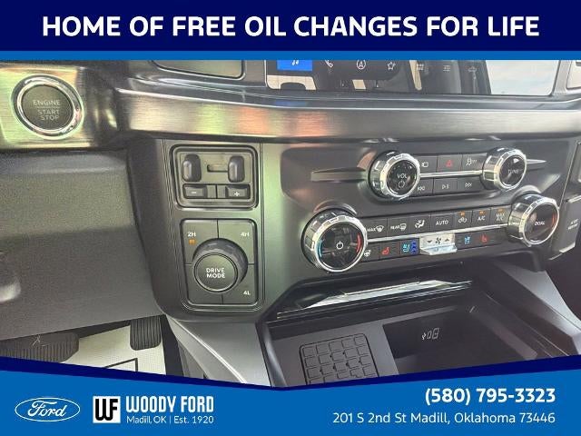 2027 Ford Super Duty F-350 DRW LARIAT 4WD Crew Cab 8' Box