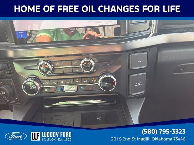2027 Ford Super Duty F-350 DRW LARIAT 4WD Crew Cab 8' Box