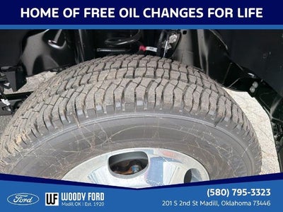 2026 Ford Super Duty F-350 DRW Platinum 4WD Crew Cab 8' Box