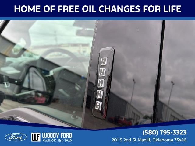2026 Ford Super Duty F-350 DRW Platinum 4WD Crew Cab 8' Box
