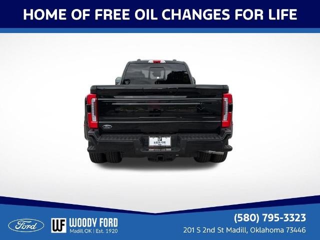 2026 Ford Super Duty F-350 DRW Platinum 4WD Crew Cab 8' Box