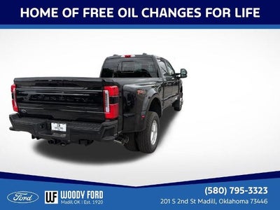 2026 Ford Super Duty F-350 DRW Platinum 4WD Crew Cab 8' Box