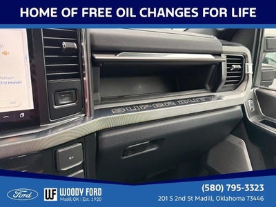 2026 Ford Super Duty F-350 DRW Platinum 4WD Crew Cab 8' Box